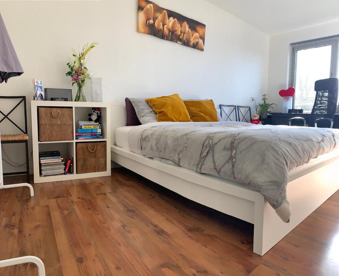 Appartamento 2-room Flat Near Arena N Ziggo Dome, Perfect For 2 Couples Amsterdam